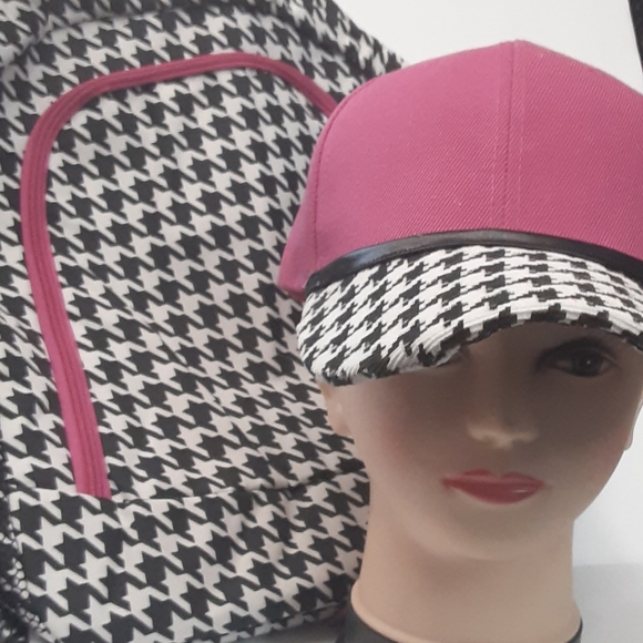 Houndstooth Accessories - Picture 9 of 16